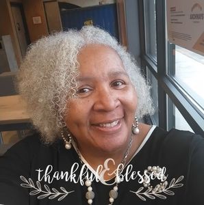 Meet your Posher, Stella